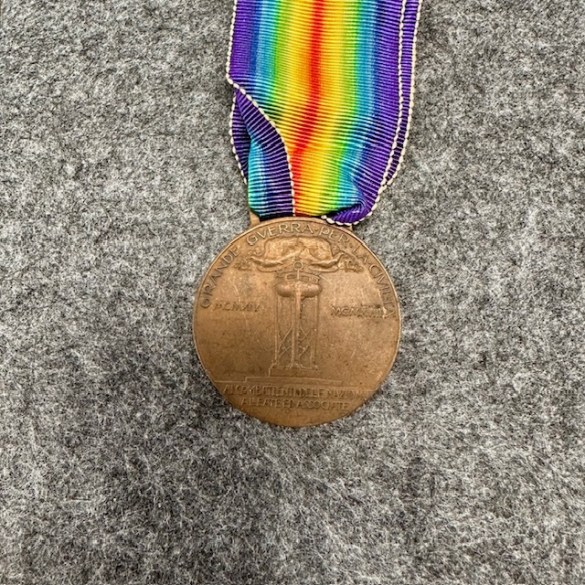WW1 Italian Victory Medal 3